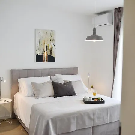 Modern In With Terrace