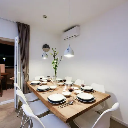 Villa Modern In With Terrace