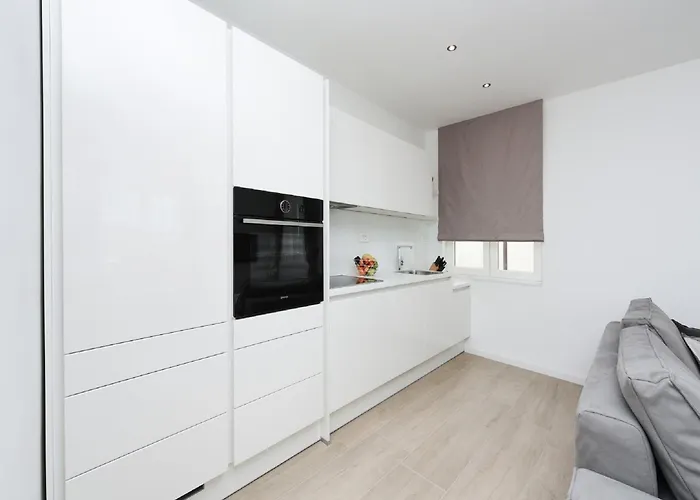 Modern In By The Sea וילה