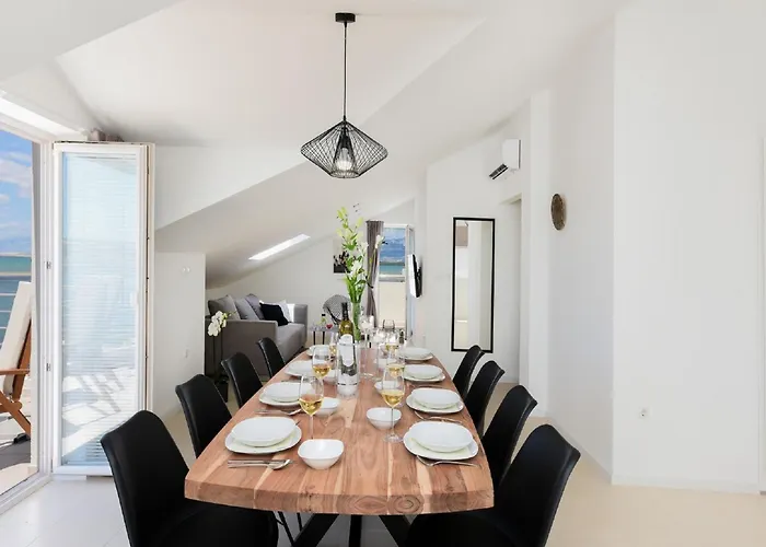 Modern In By The Sea Villa