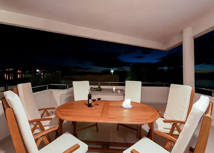 וילה Modern In By The Sea *